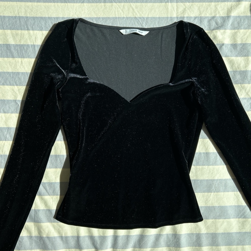 Mango velvet sweat heart long sleeve top